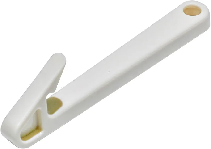 A Can Opener Ring-Pull Pull Tab Can Opener that Can Prevent Nail Injuries or Finger Injuries