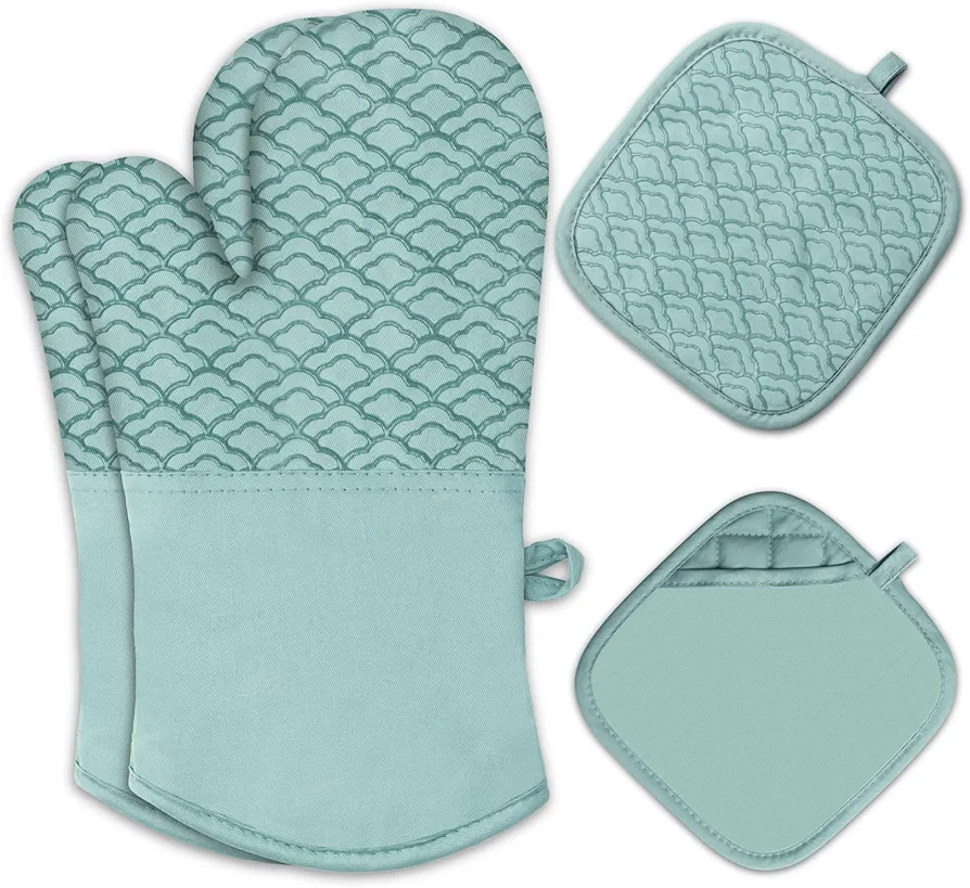 Pot Holders and Oven Mitts Set with Non-Slip Silicone Grip, Heat Resistant Hot Pads for Kitchen Baking Cooking - Square/Green