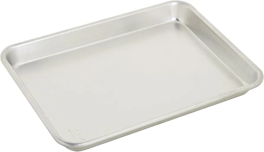 Chigcago Metallic Recyled Aluminum Small 9x13 Baking Sheet, Made With Recylced Aluminum, Perfect For Everyday Baking And Roasting Use